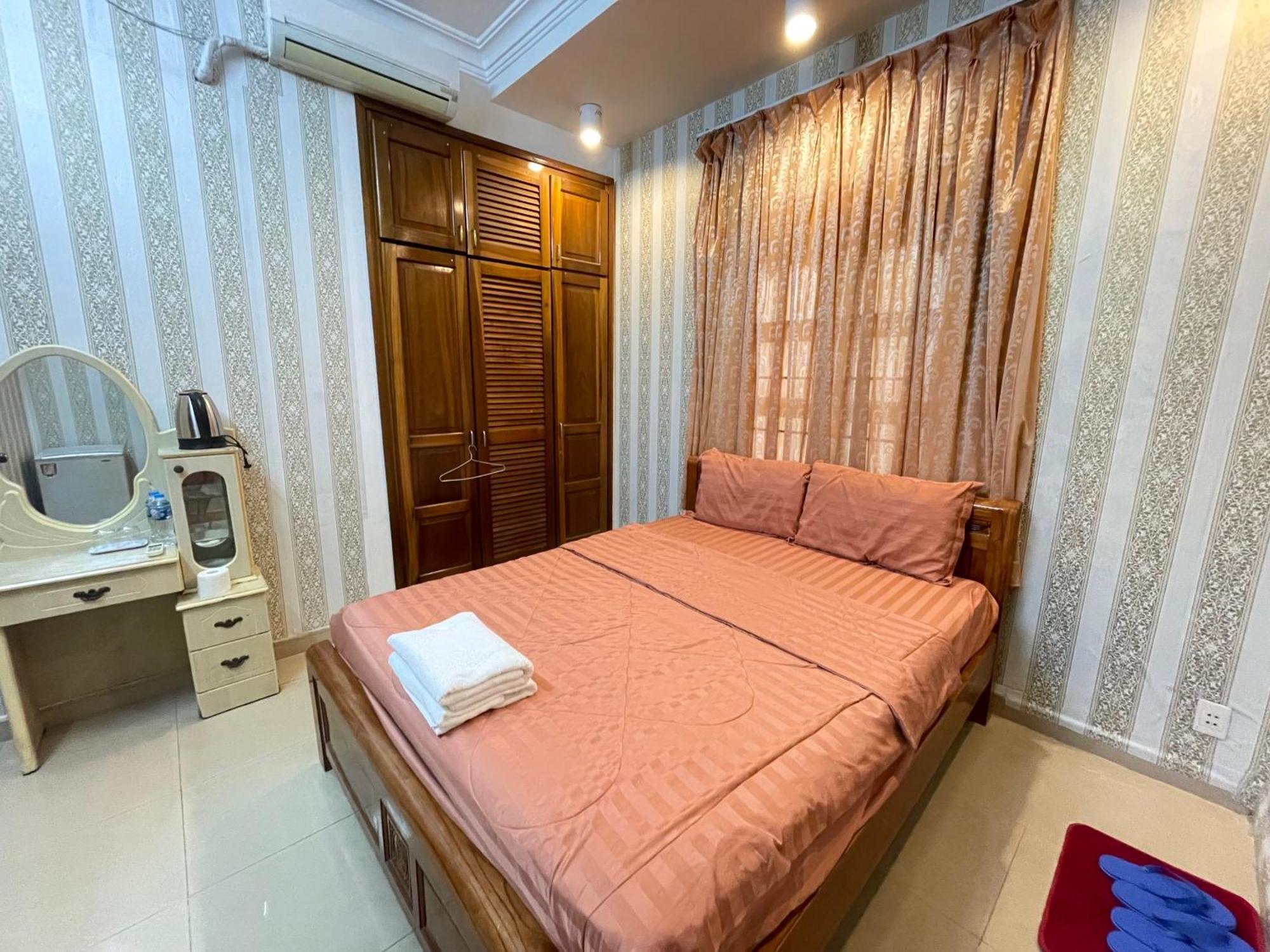 Sakura Hostel Saigon Хошимин Экстерьер фото